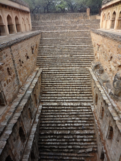 Rajon Ki Baoli